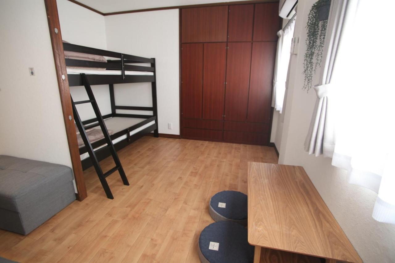 Guest House Futaba Osaka Exterior photo