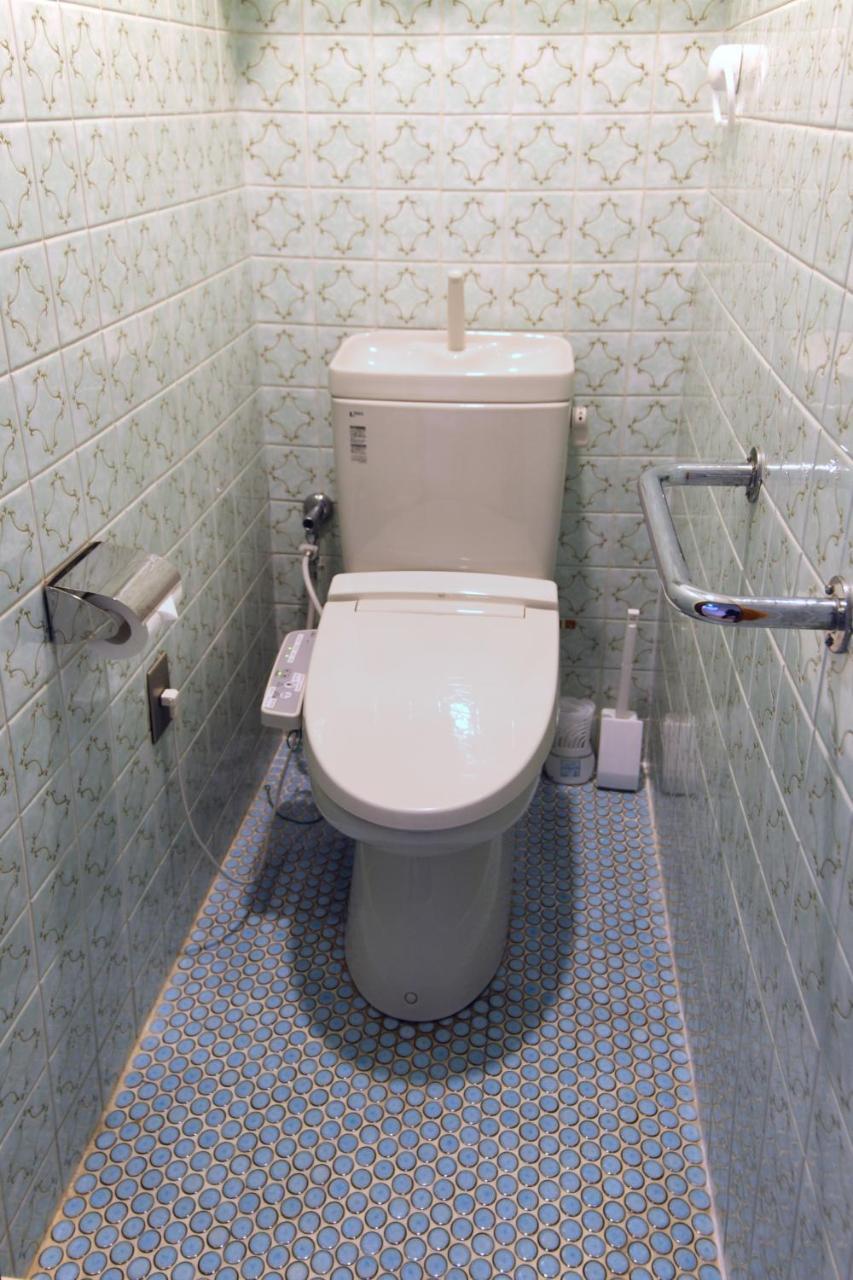 Guest House Futaba Osaka Exterior photo