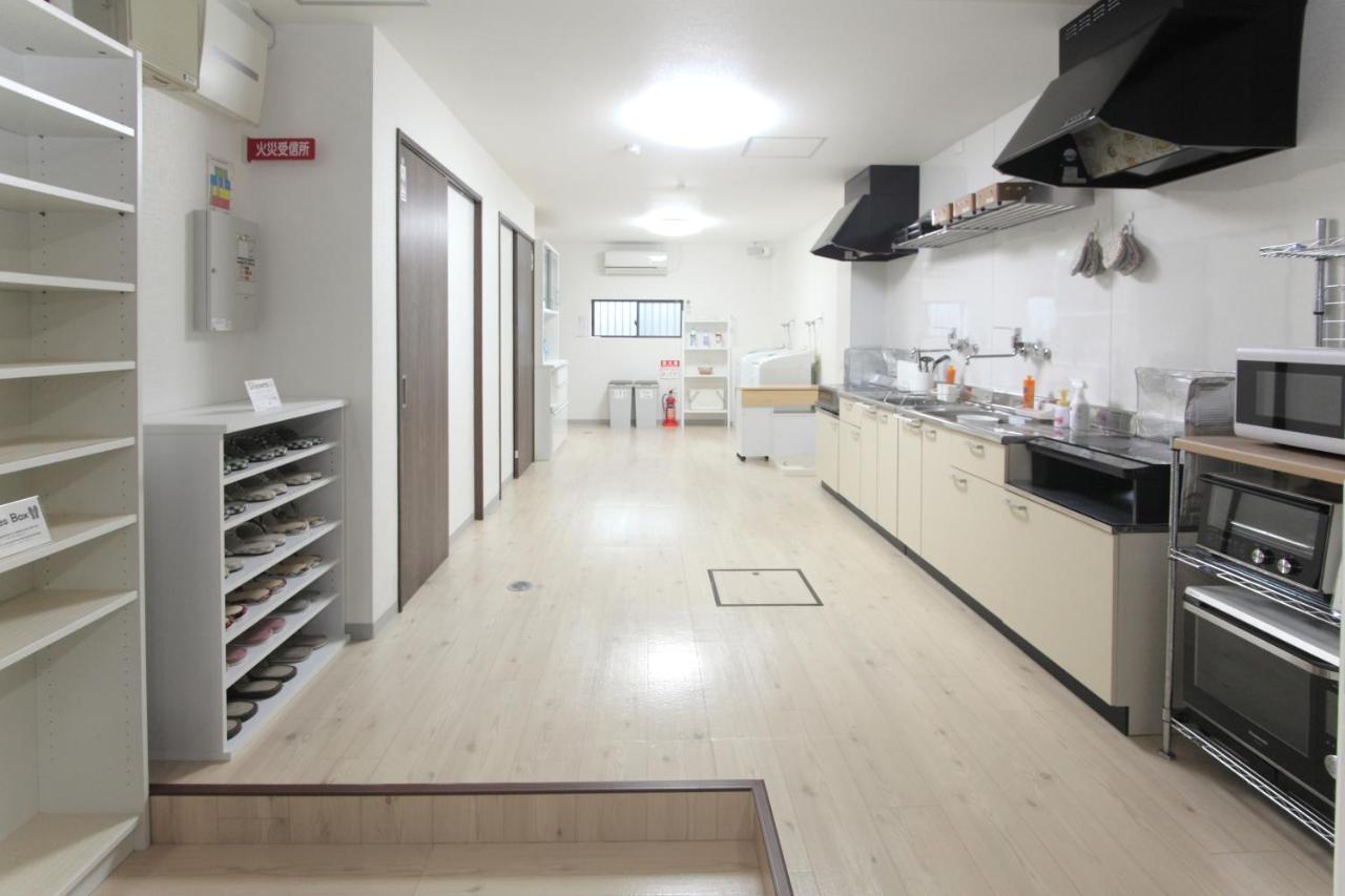 Guest House Futaba Osaka Exterior photo
